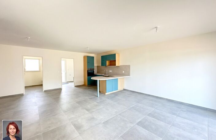 COURVILLE SUR EURE Maison à louer 3 pièces, 2 chambres, terrain de 264 m² Location meublée — photo 2