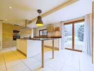 Maison à vendre 5 pièces THOLLON LES MEMISES (74) MAISON MITOYENNE DE 180 M² AVEC T2 INDÉPENDANT, GARAGE-BUREAU ET VUE MONTAGNES — photo 3