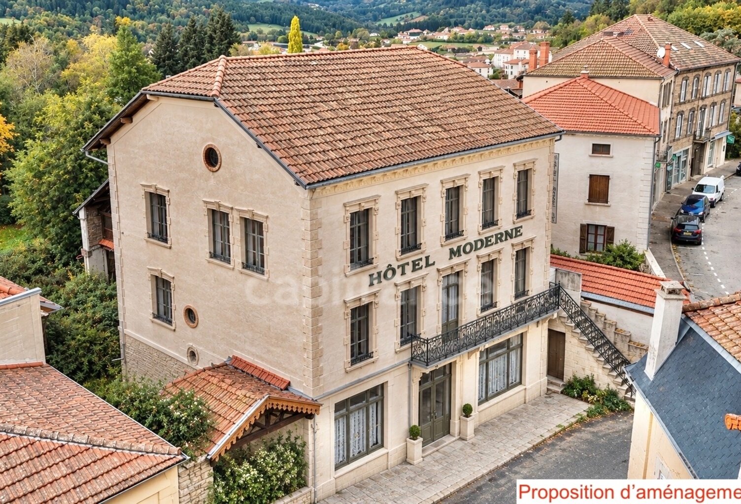 IMMEUBLE À RÉNOVER DE 480 M2 SUR 4 NIVEAUX, TERRAIN DE 623 M2, DÉPENDANCES, PROXIMITÉ DES COMMERCES — photo 1