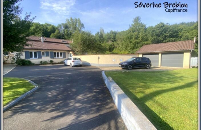 Grande maison familiale, CELLES SUR DUROLLE (63), 4 chambres, garage double, piscine, espace de 40 m² idéal profession libérale — photo 4
