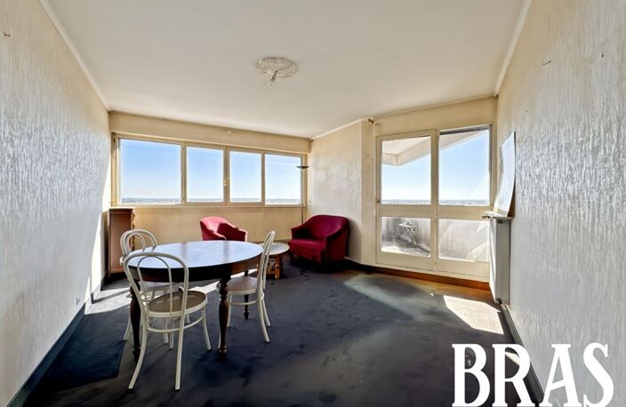 BEAULIEU - DERNIER ETAGE - T3 + CAVE + GARAGE — photo 5