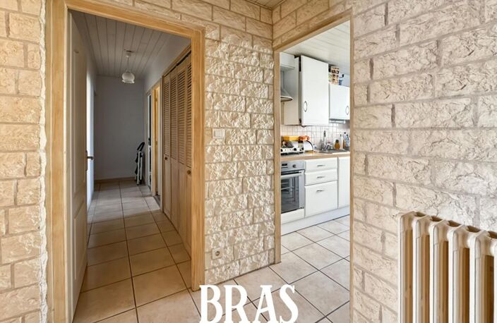 SAINT SEBASTIEN SUR LOIRE - APPARTEMENT T3 + PARKING — photo 4
