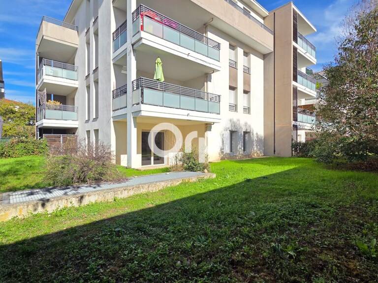 Coup de cœur à Meyzieu — Rez-de-jardin d'exception T3 de 150 m² exposé Sud — photo 1
