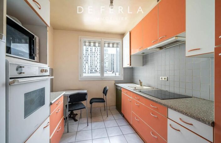 Appartement familial à rénover avec balcon - Paris XV — photo 5