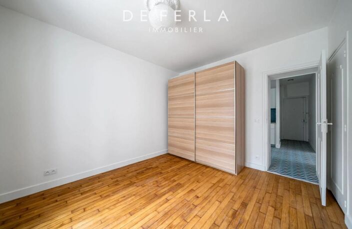 Appartement 3 pièces entièrement rénové – Profession libérale autorisée Paris XV — photo 5