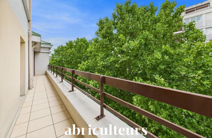 Magnifique appartement de 86 m² bénéficiant d'espaces extérieurs d'exception à Villeneuve-la-Garenne (92390) — photo 5