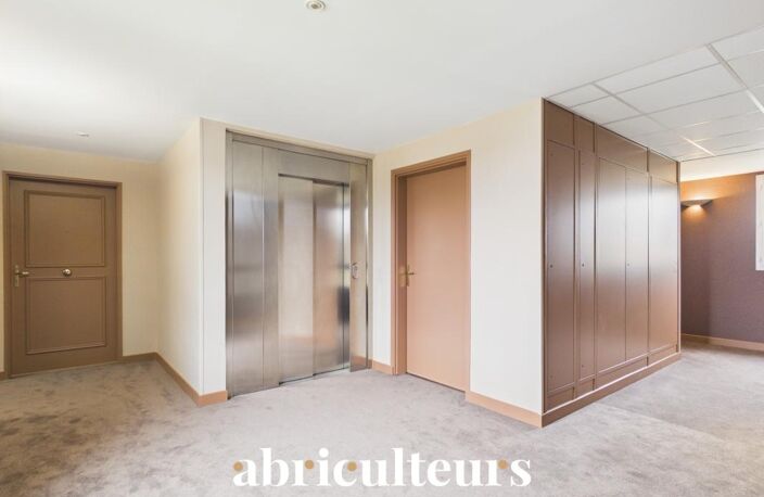 Appartement T3 de 73 m² à Survilliers - Plein Sud - Vue sur le bassin et le Pigeonnier - Résidence de standing à Survilliers (95) — photo 3