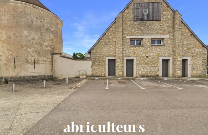 Coup de cœur : Appartement T2 de caractère au sein d’une ancienne Grange Dîmière en vente à Survilliers (95470) — photo 2