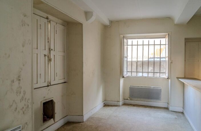 Immeuble - 665 m² - Salies-de-Béarn (64) — photo 4