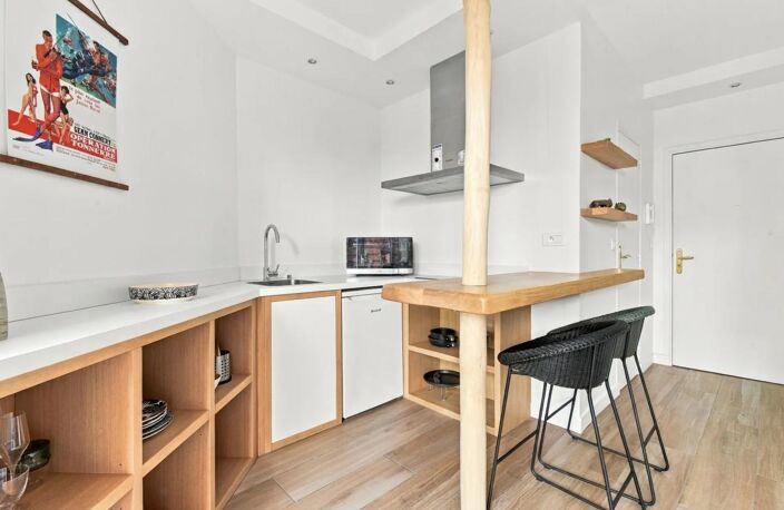 Studio 27 m2 avec jardin privatif - Neuilly-sur-Seine — photo 2