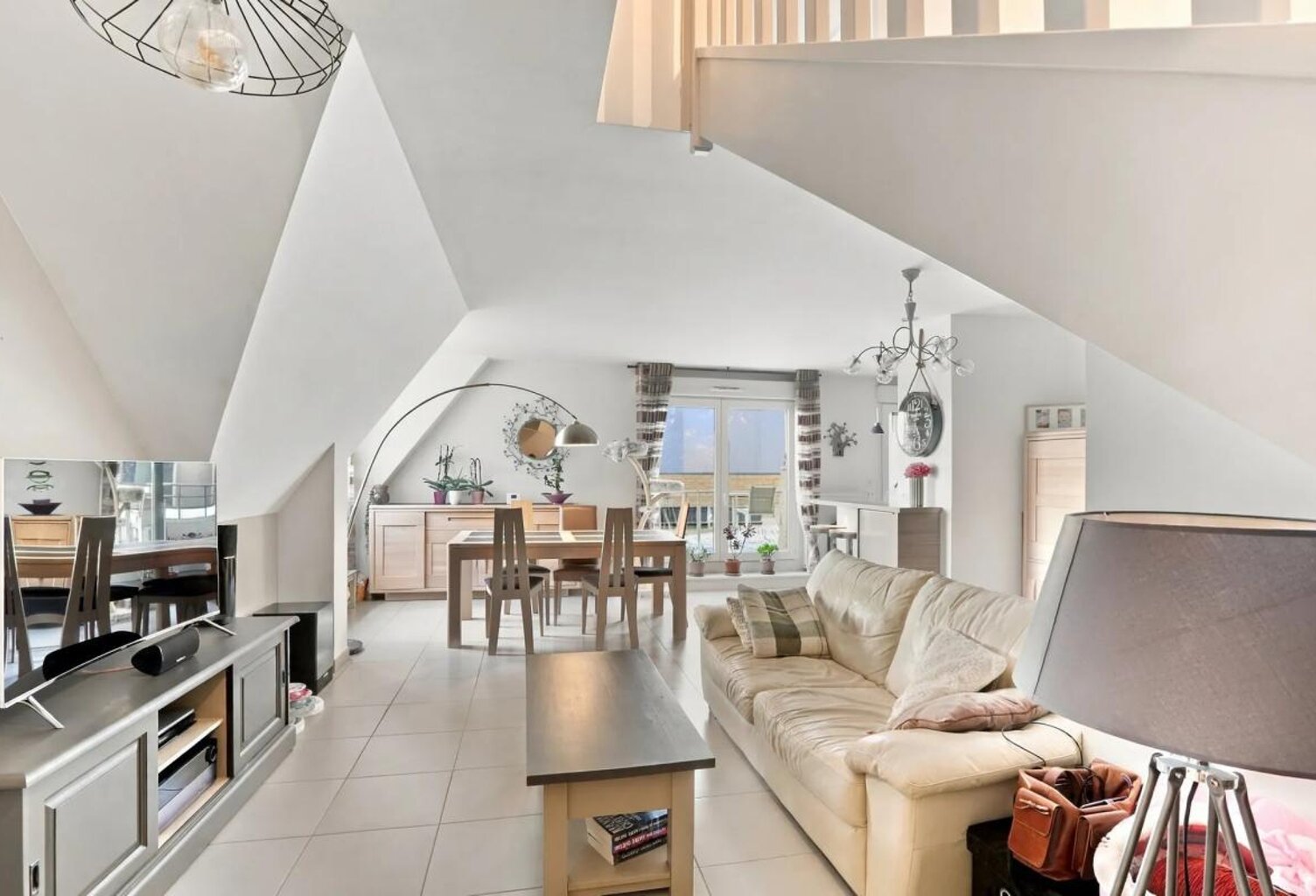 Appartement Duplex 3 pièces de 88 m² situé à Rouen gauche — photo 1