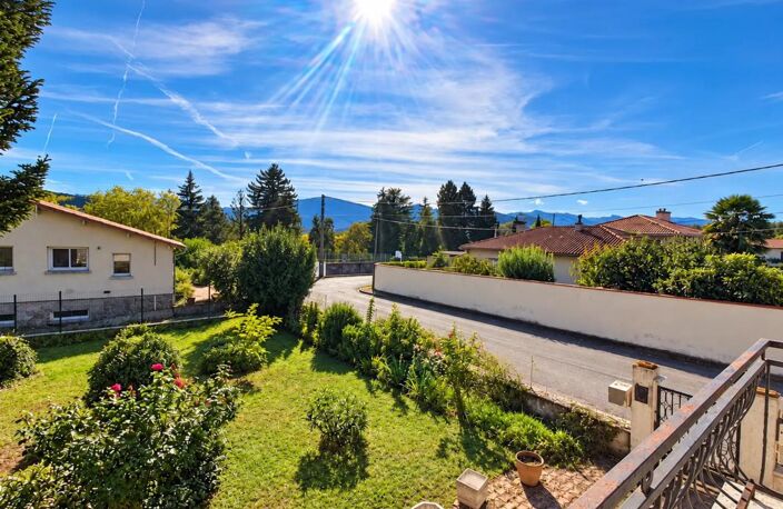Maison de 147 m² à Montréjeau avec jardin — photo 2