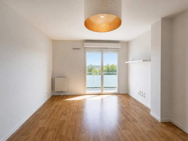 Appartement T2 de 38 m² situé à Villepinte — photo du bien