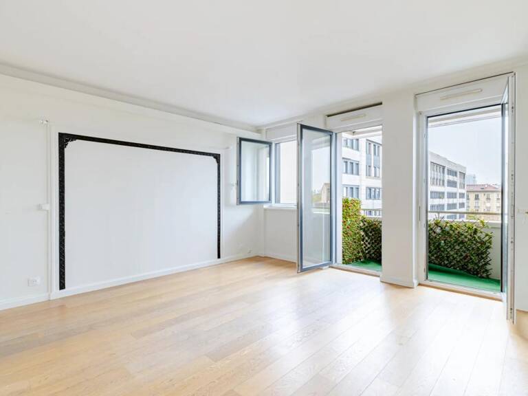 Appartement 3 pièces de 67 m² à Courbevoie — photo 1
