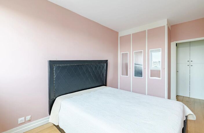 Appartement 3 pièces de 67 m² à Courbevoie — photo 4