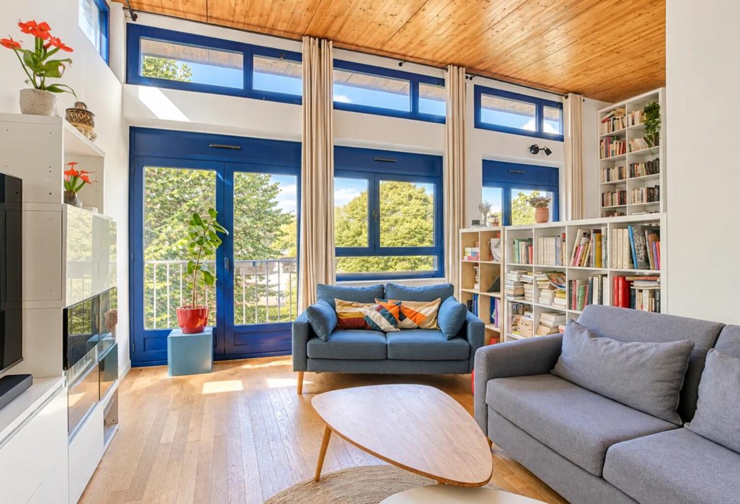 Appartement de 6 pièces de 102 m² à Louveciennes — photo 1