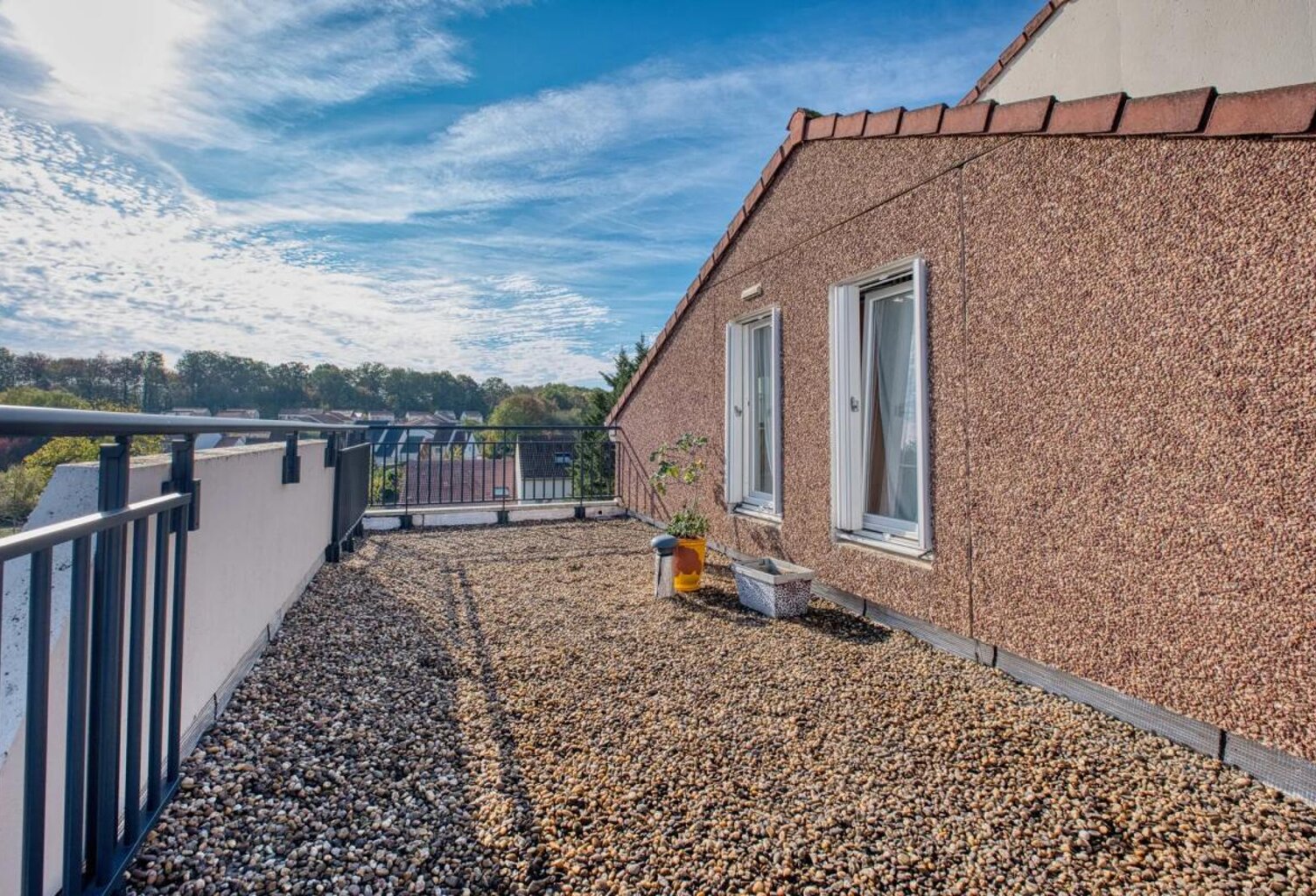 Appartement 3 pièces de 62 m² à Metz TERRASSE ET BALCON — photo 1