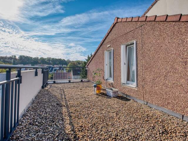 Appartement 3 pièces de 62 m² à Metz TERRASSE ET BALCON — photo du bien