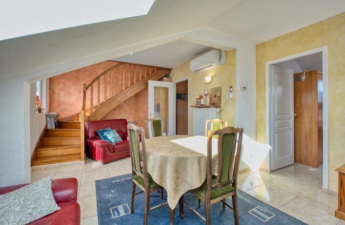 Appartement 3 pièces de 62 m² à Metz TERRASSE ET BALCON — photo 2