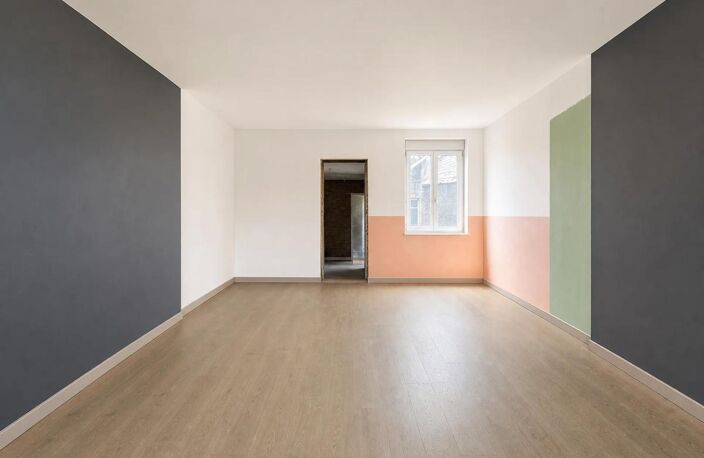 Maison A RENOVER 120 m², 5 pces avec TERRASSE en vente à Roubaix — photo 4