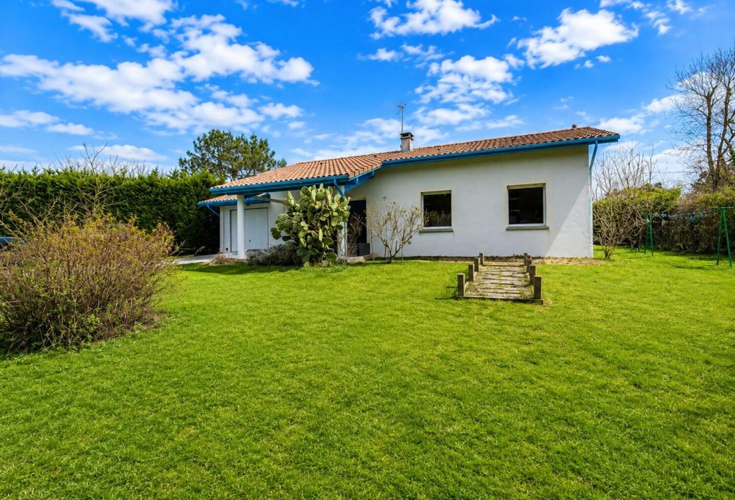 Maison À Vendre — photo 1