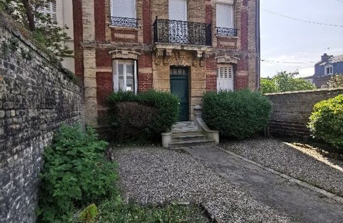 SAINT-VINCENT - APPARTEMENT MEUBLÉ 2 PIECES — photo 2