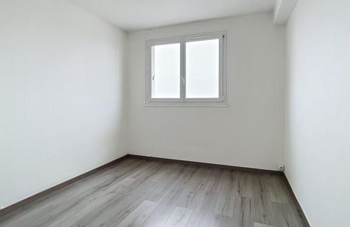 Appartement À Vendre — photo 4