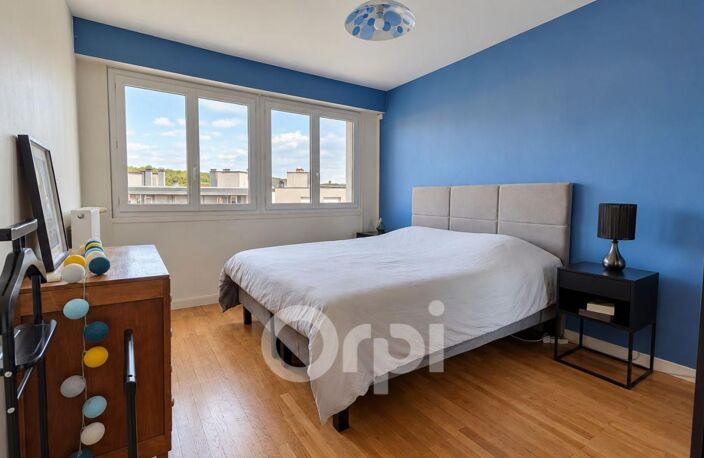 CLERMONT-FERRAND – LES SALINS – BEL APPARTEMENT DE 83 M² AVEC BALCON, PARKING COUVERT ET CAVE — photo 5