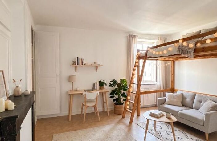 Appartement À Vendre — photo 2