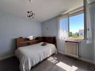 Maison avec jardin, garage et terrain constructible — photo 4