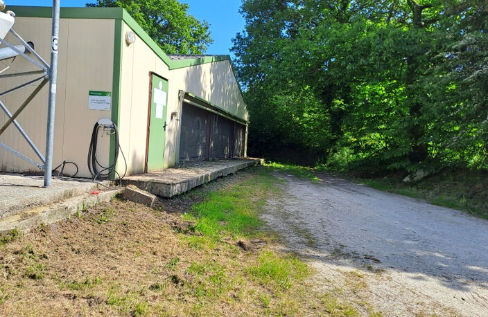 bâtiment agricole  425 m2 + bureau — photo 2