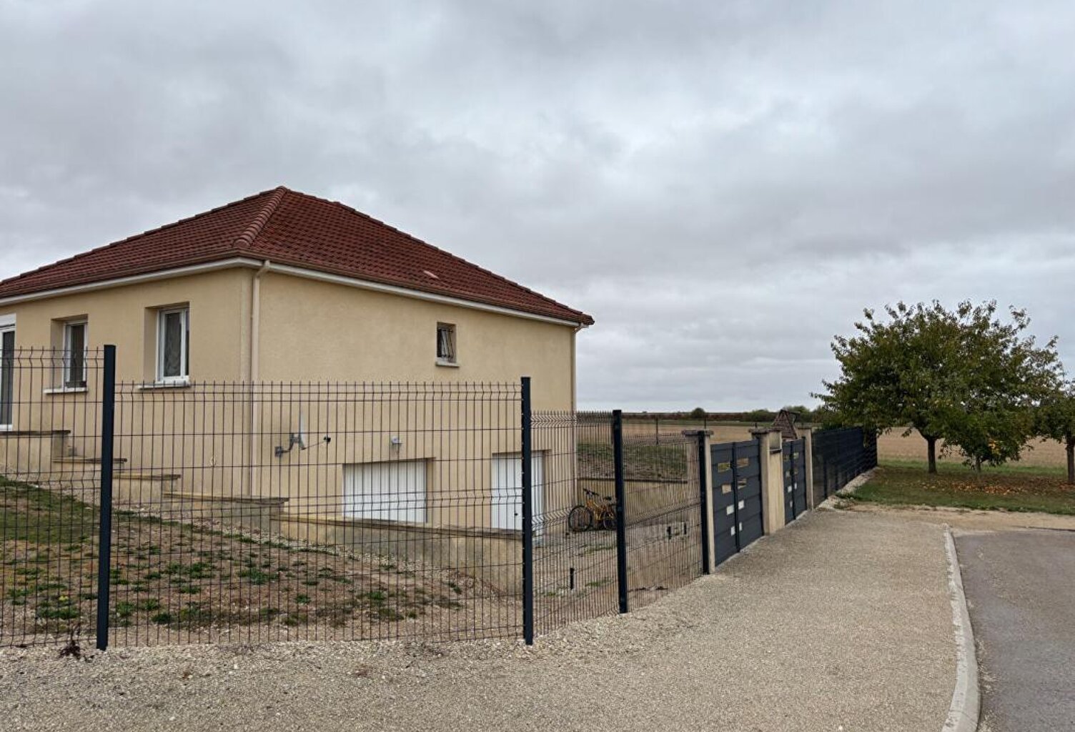 Maison Le Chêne 5 pièce(s) 108m2 — photo 1