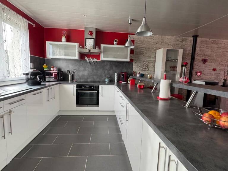 Maison  4 pièces à  Friville-Escarbotin — photo 1