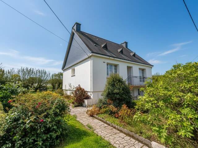 Maison Le Sourn 5 pièce(s) 109 m2 — photo du bien