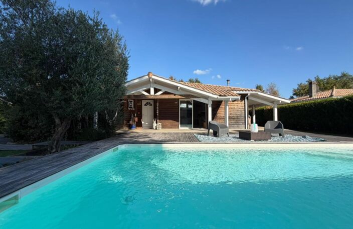 SAINTE-HÉLÈNE CENTRE - Maison familiale de plain-pied, 5 chambres, piscine et pool house — photo 4