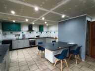 29520 Laz maison 6 chambres, beaux volumes sans jardin — photo 2