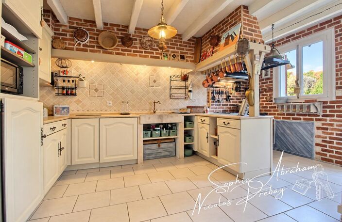 Maison de 4 chambres, 6 pièces avec garage et terrain clos — photo 2