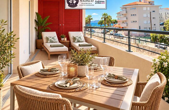Saint-Raphaël-Vieux Port -T4, 91m2 - grande terrasse - climatisation- 2 grands garages avec espaces de stockage — photo 3