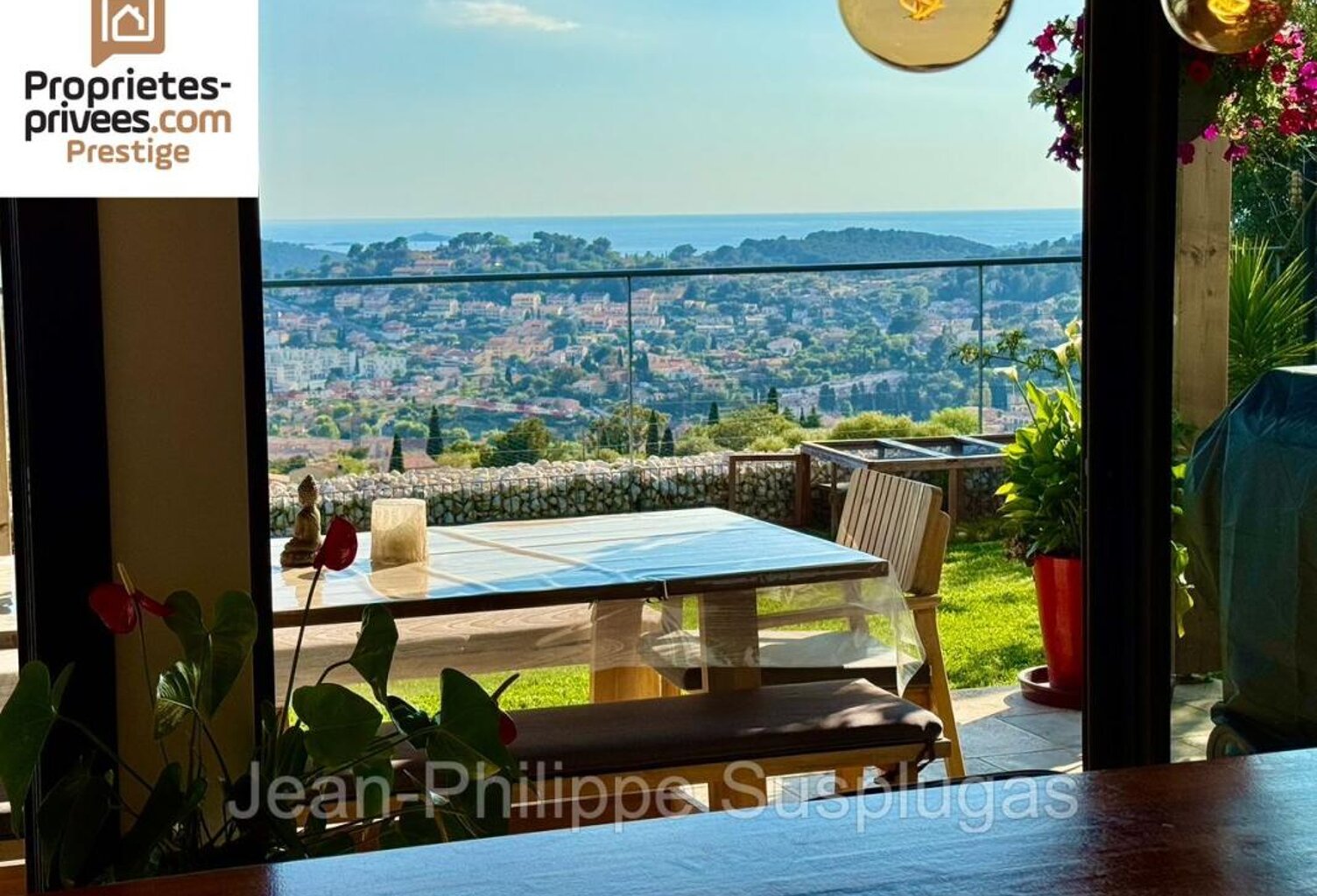 Villa contemporaine réservée à une clientèle privilégiée Ollioules 6 pièce(s) 135 m2 — photo 1