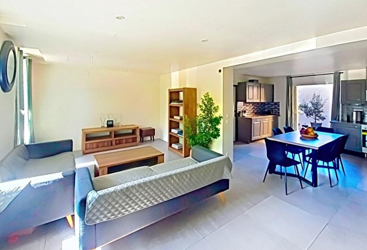 PUGET SUR ARGENS Appartement climatisé 2 terrasses 3 chambres 105 m2 — photo 1
