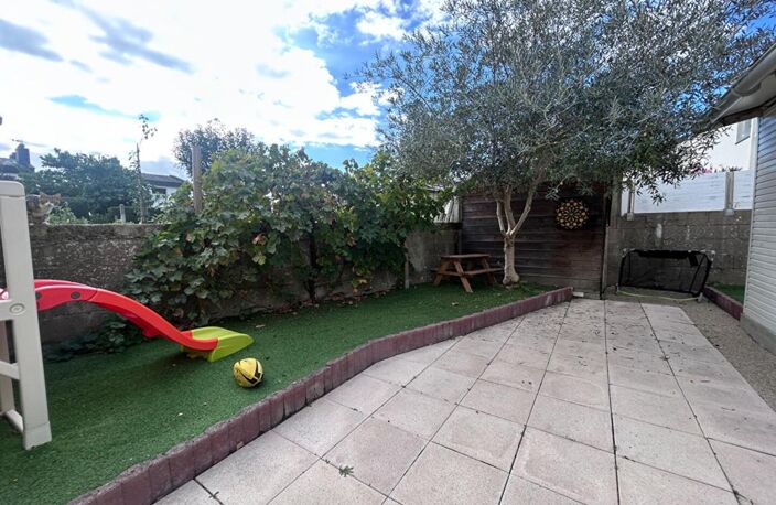 DONGES,  Maison 3 chambres avec véranda et jardin — photo 4