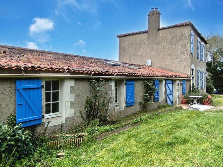 Maison bourgeoise Divatte Sur Loire 7 pièces 234 m2 — photo 1