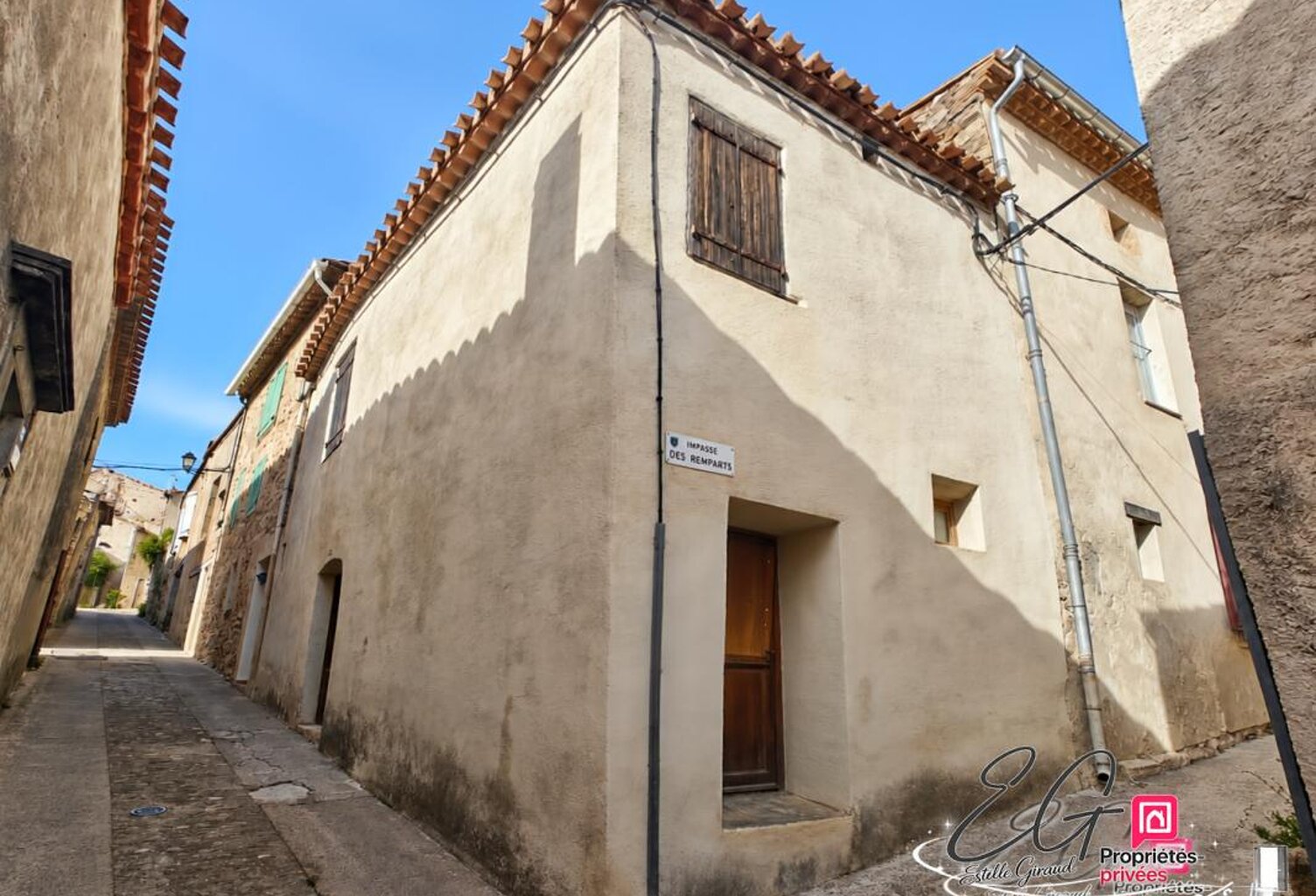 Maison Caunes Minervois à rénover :  2 chambres, atelier à rénover — photo 1