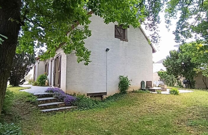 Maison familiale de 8 pièces avec sous sol total ET piscine  chauffée — photo 2