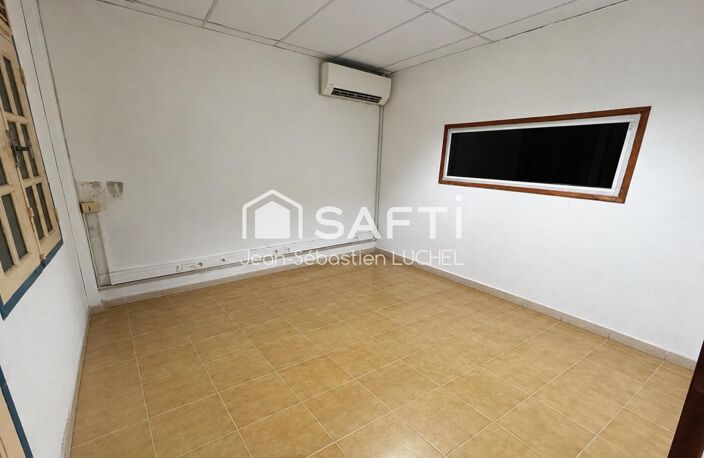 À VENDRE  LOCAL COMMERCIAL OU PROFESSIONNEL DE 103 m² À FORT-DE-FRANCE — photo 4