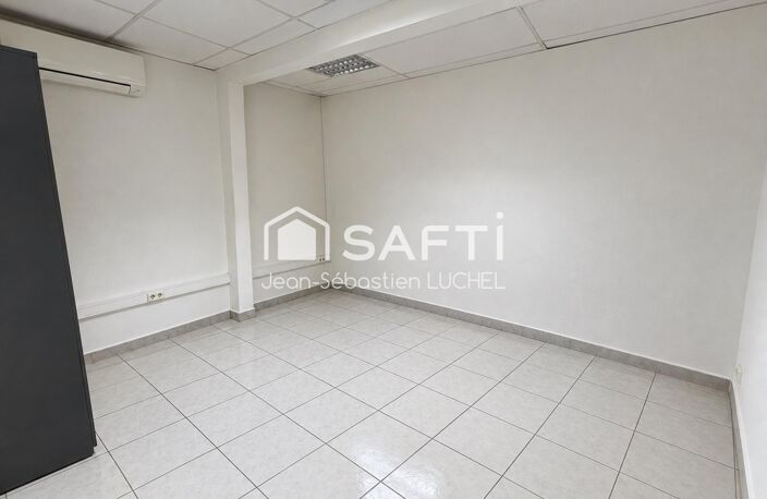 À VENDRE  LOCAL COMMERCIAL OU PROFESSIONNEL DE 103 m² À FORT-DE-FRANCE — photo 5
