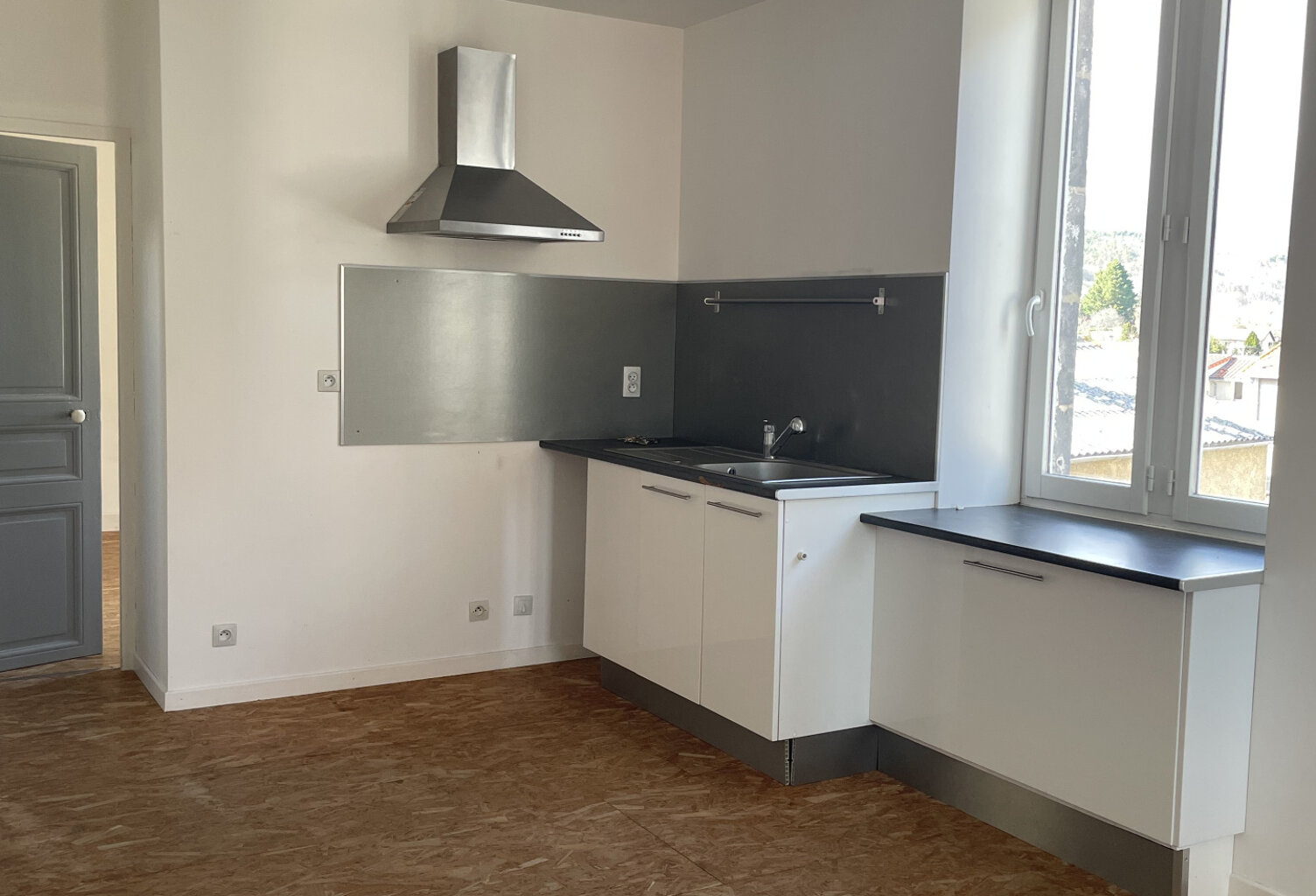 Châtel-Guyon Immeuble — photo 1