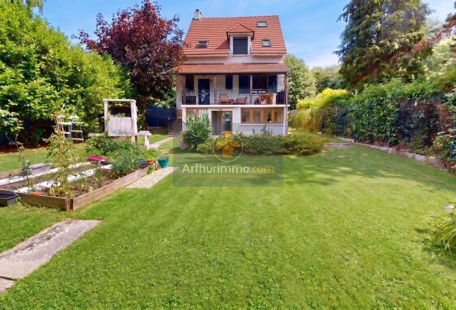 Maison Marly Le Roi 8 pièces 168 m2 — photo 1
