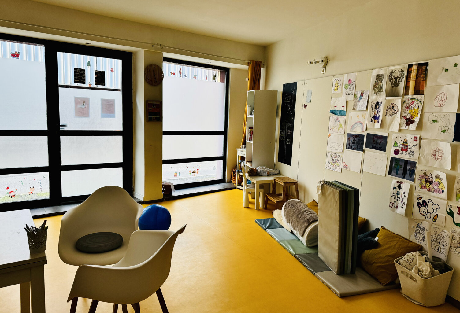 Local commercial / Bureau avec vitrine — photo 1