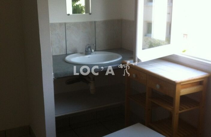 Location appartement 1 pièce 14 m² à Dijon (21000) — photo 3